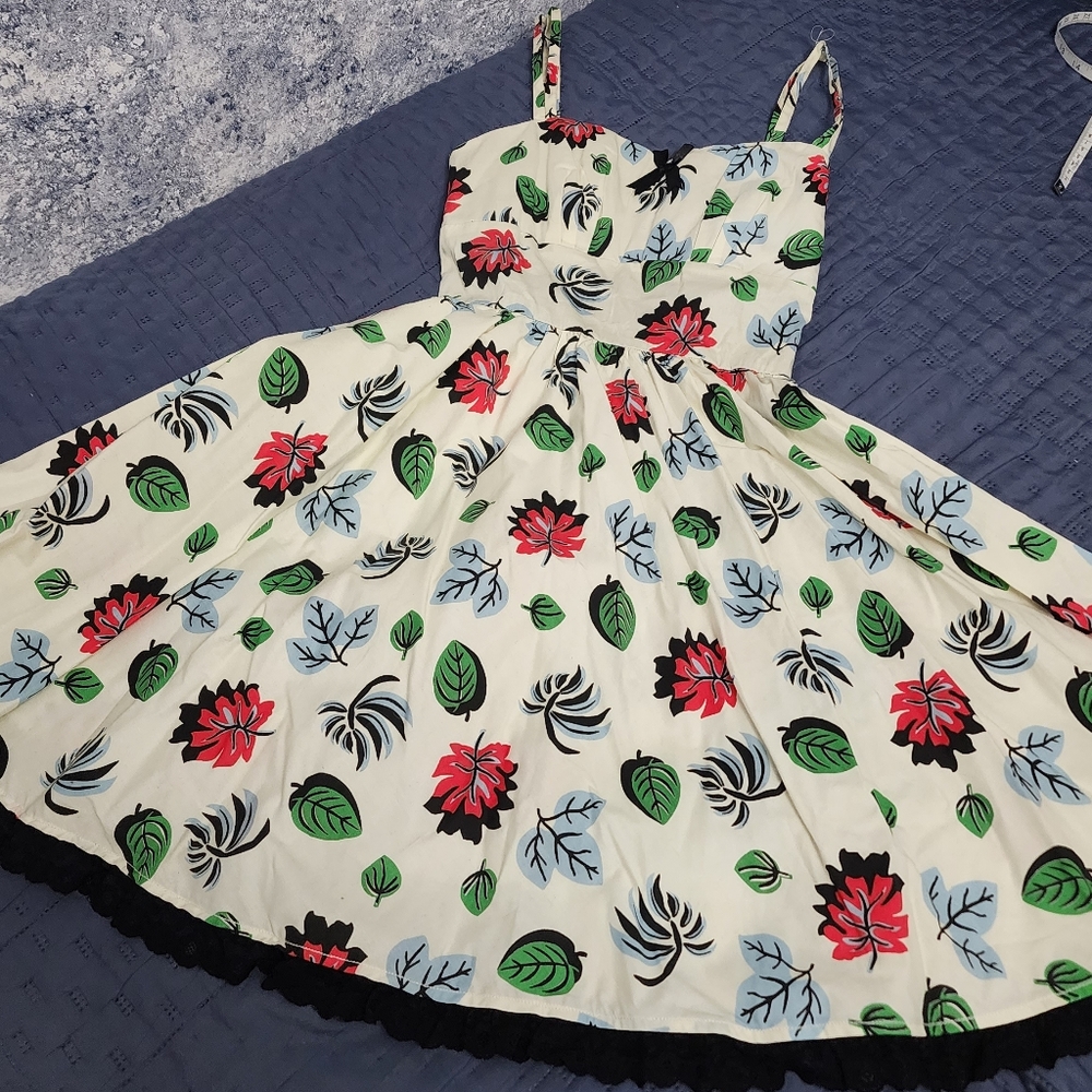 Go Lightly dress S